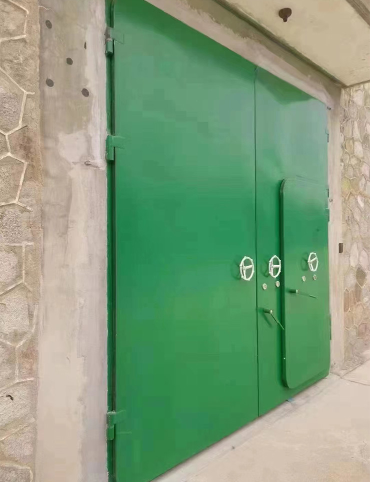 �ܱ���